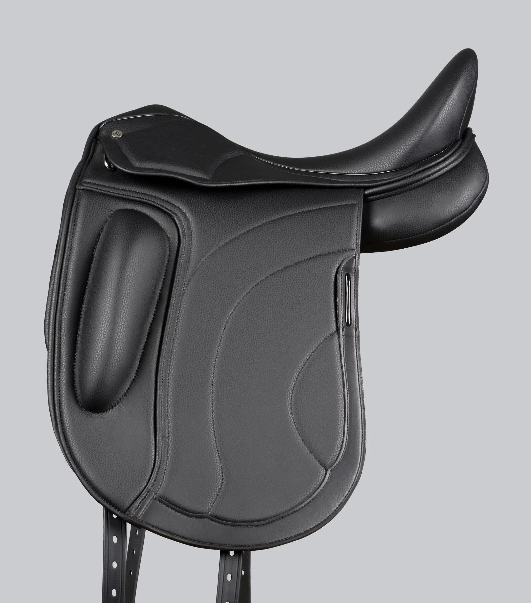 Montpellier Synthetic Dressage Saddle Black - Image 3