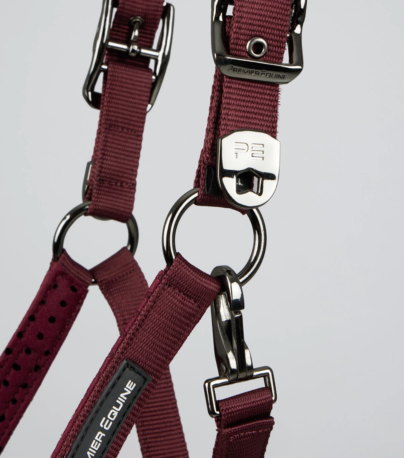 Necto 3D Mesh Head Collar with Lead Rope Burgundy - Image 3