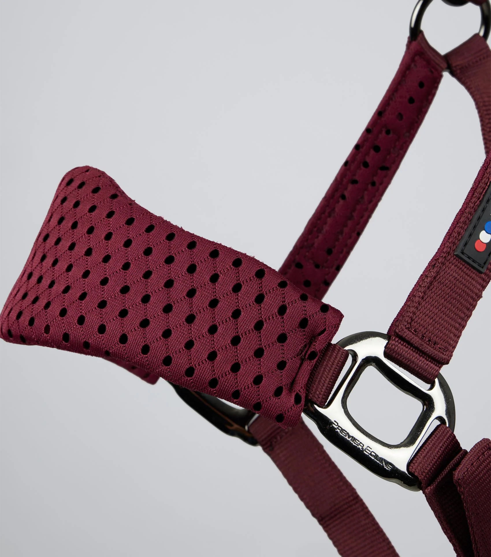 Necto 3D Mesh Head Collar with Lead Rope Burgundy - Image 4