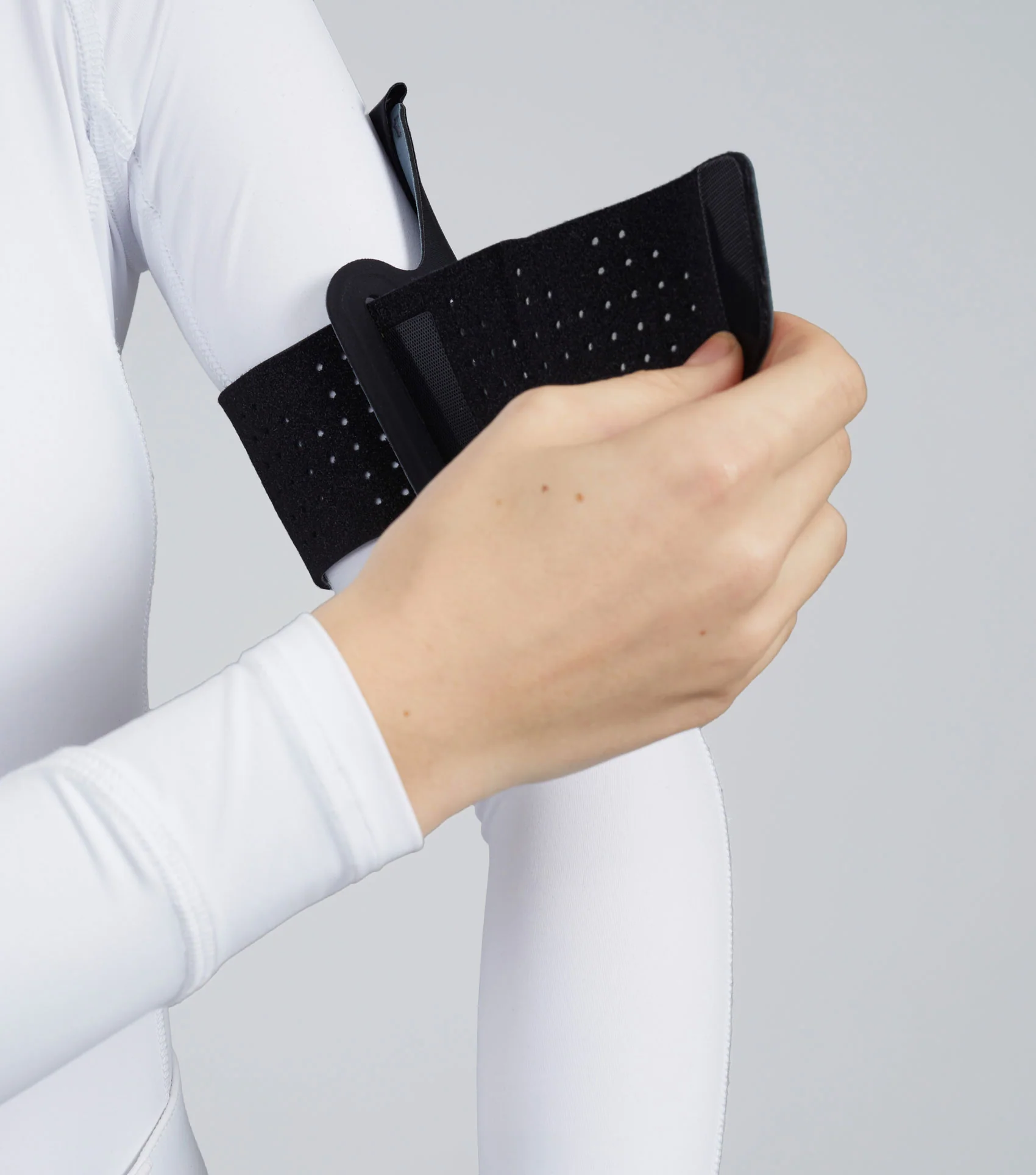 Neoprene Medical Arm Band - Image 3