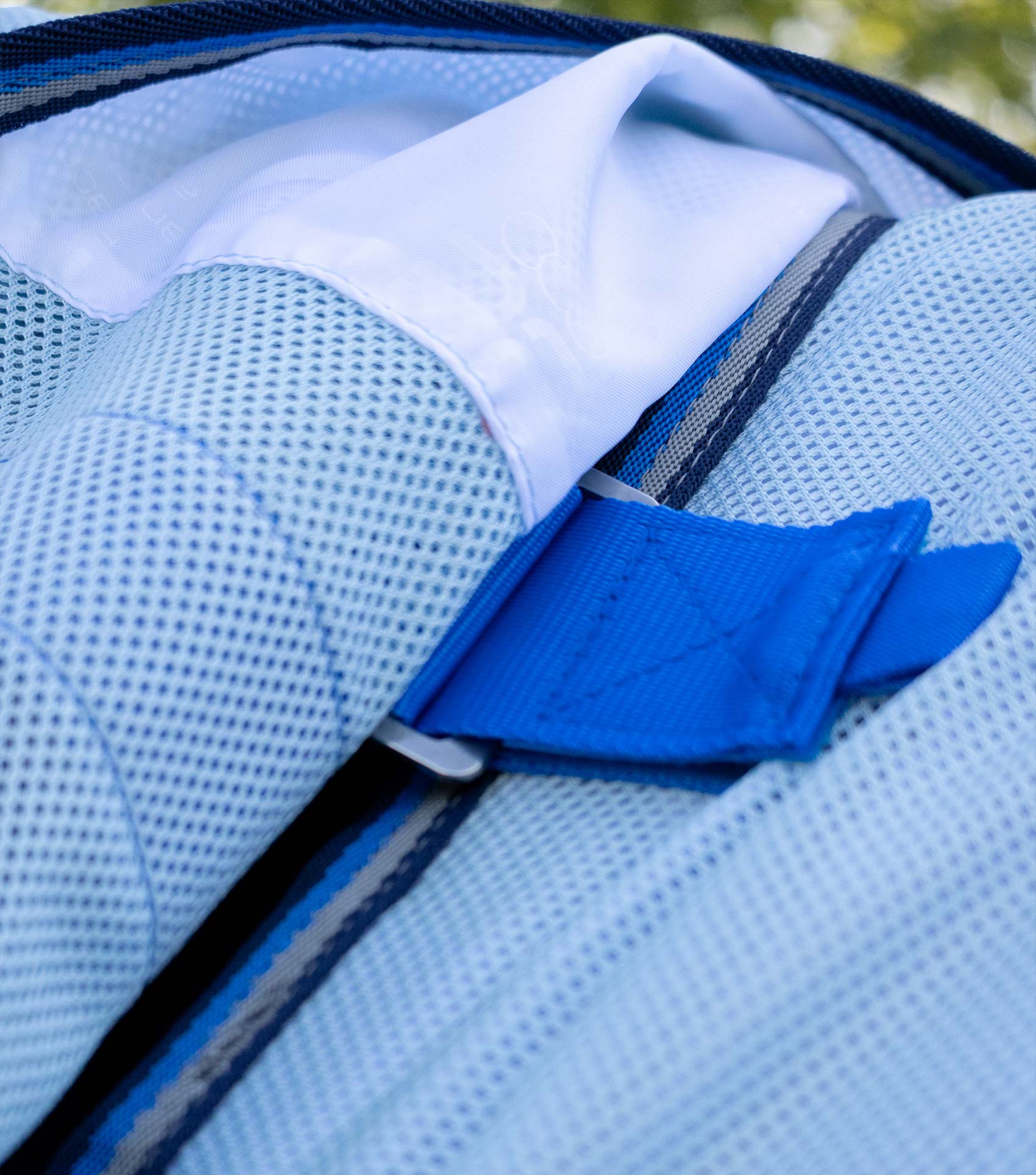 NQP Bug Buster Fly Rug with Detachable Neck and Belly Flap Blue - Image 4