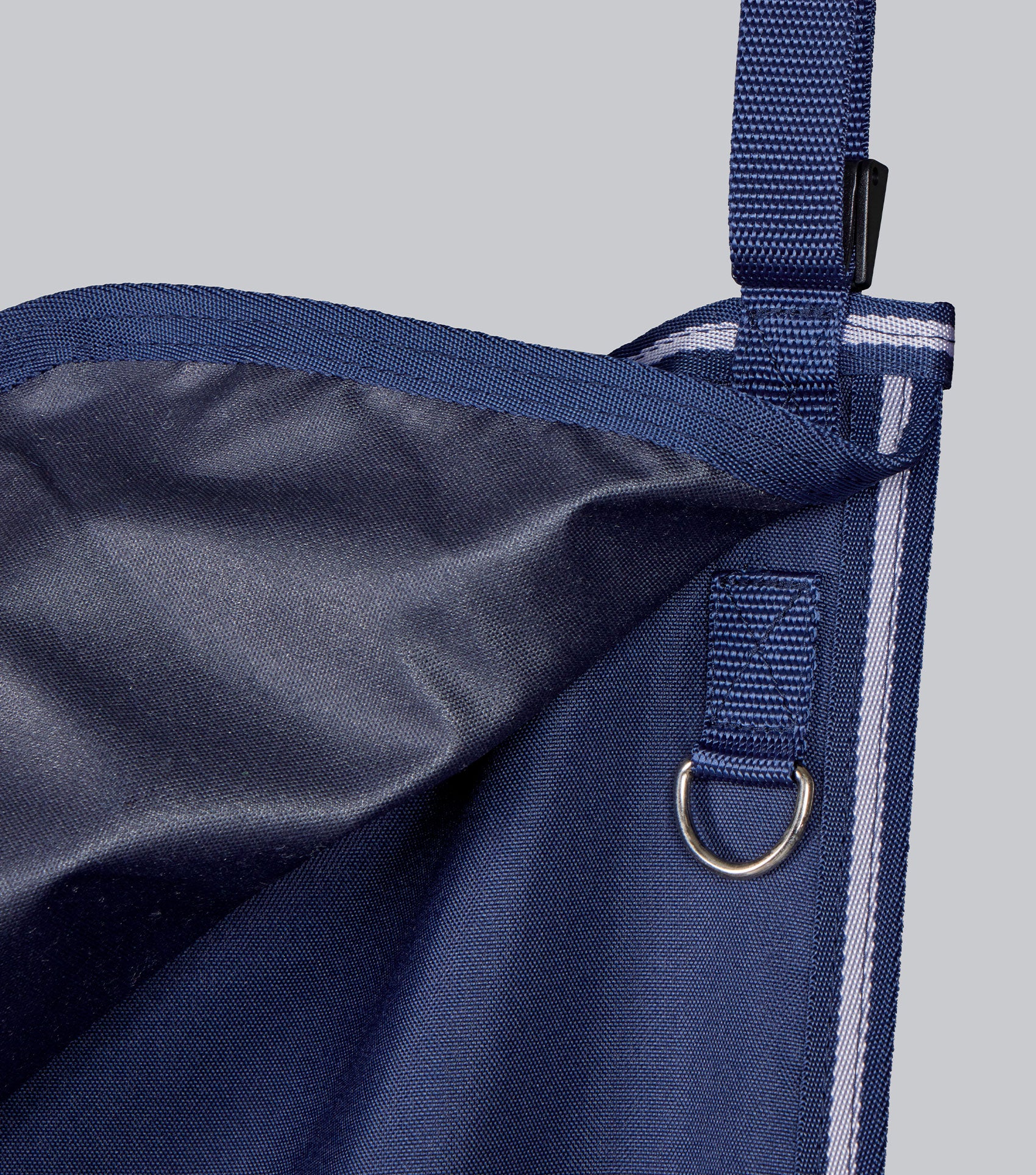 PE Team Stable Drape Navy - Image 3