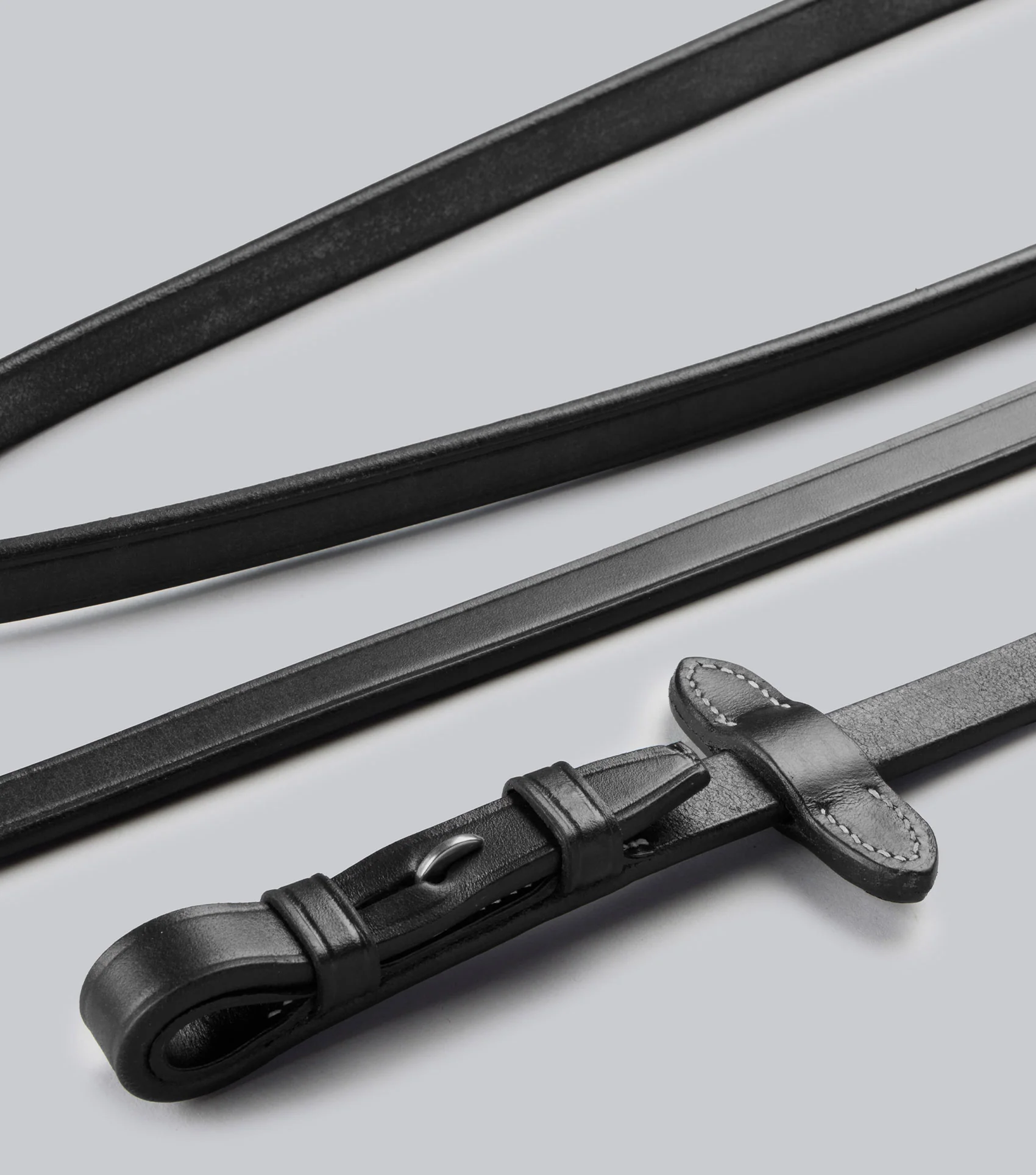 Plain Leather Reins Black - Image 2