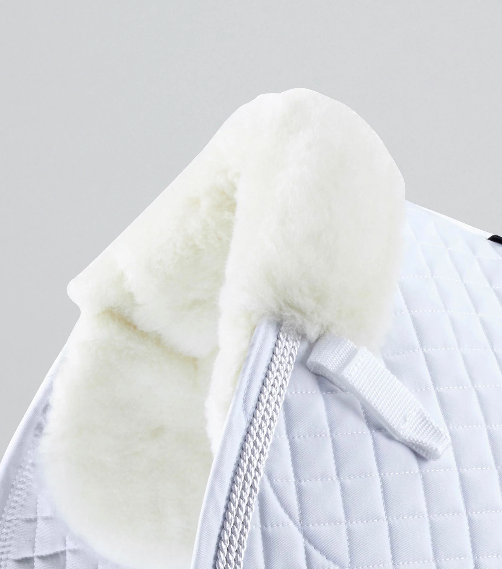 Pony Close Contact Merino Wool Half Lined European GP/ Jump Square White/Natrual Wool - Image 3