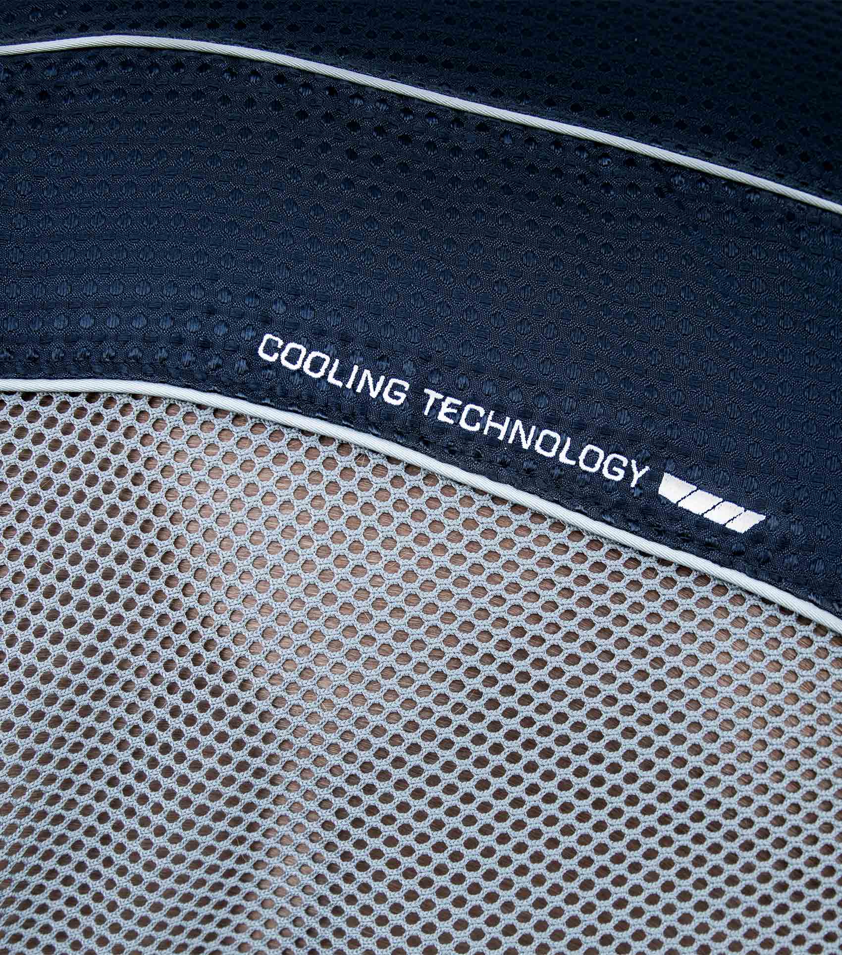 Premier Equine Sports Cooler Rug Black - Image 4
