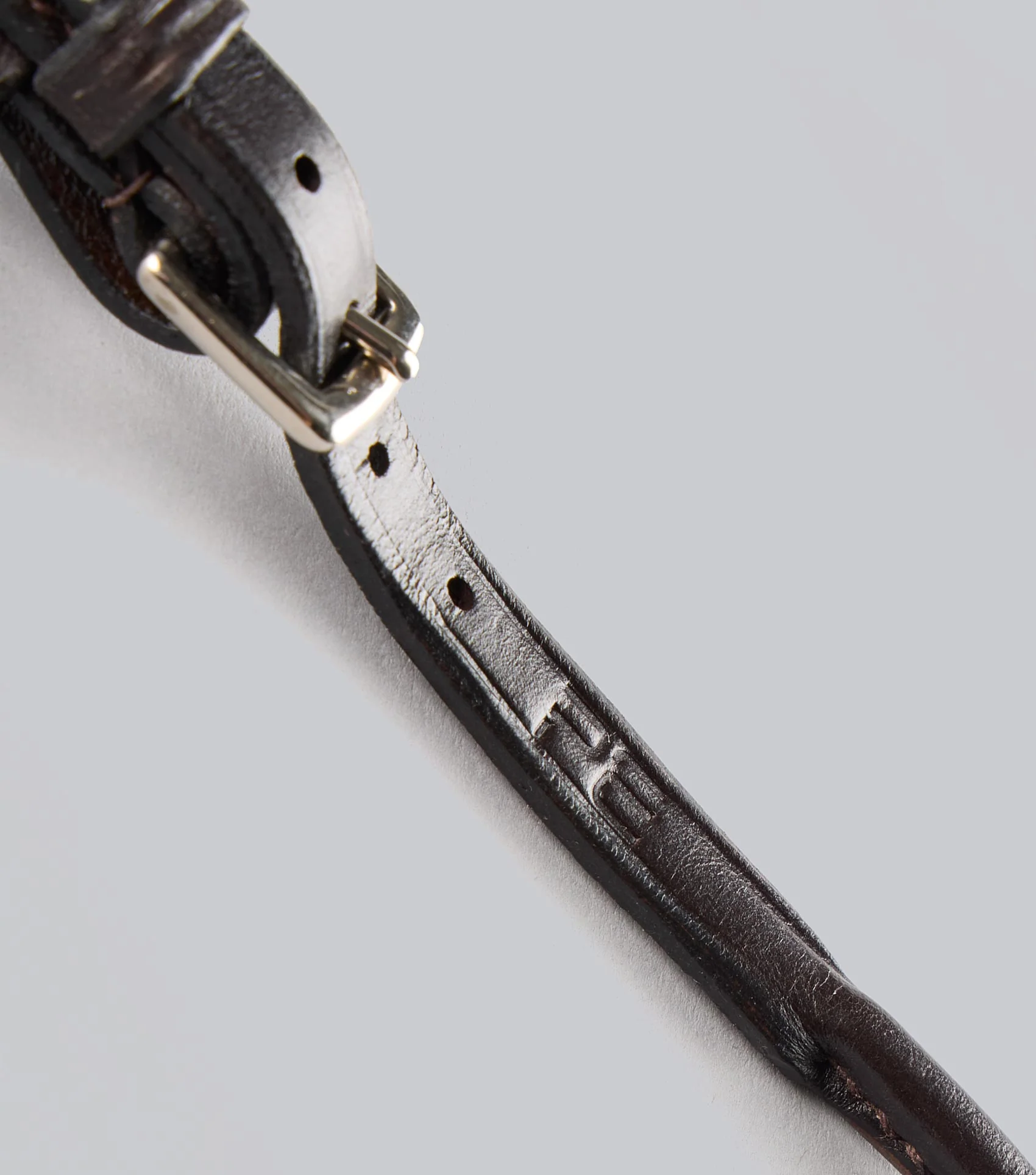 Round Lip Strap Dark Havana - Image 3