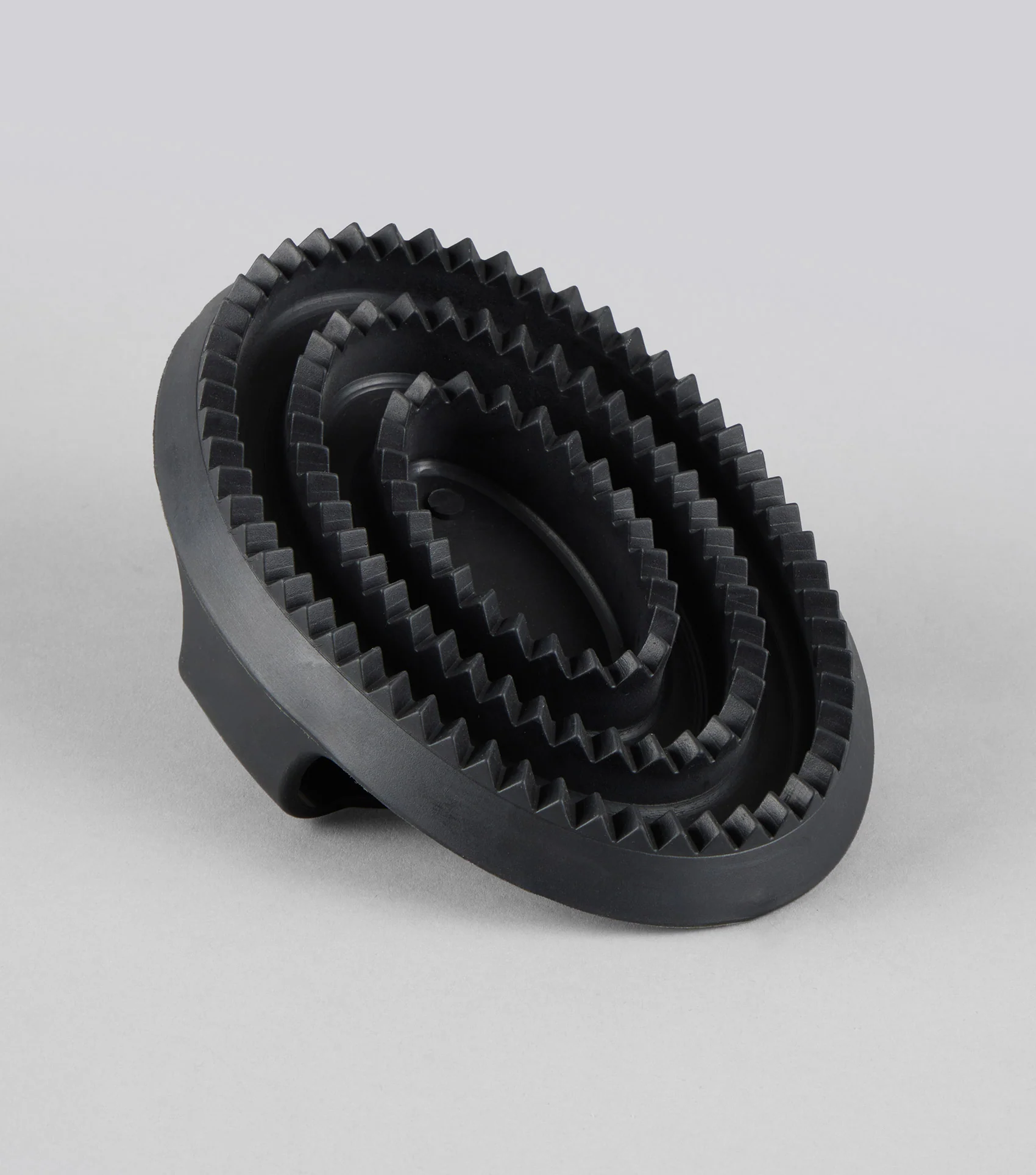 Rubber Curry Comb Black - Image 3