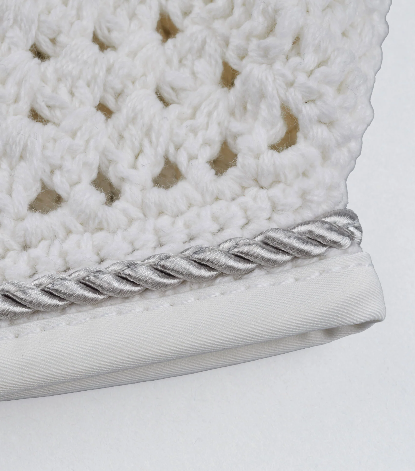 Salto Fly Veil White - Image 4
