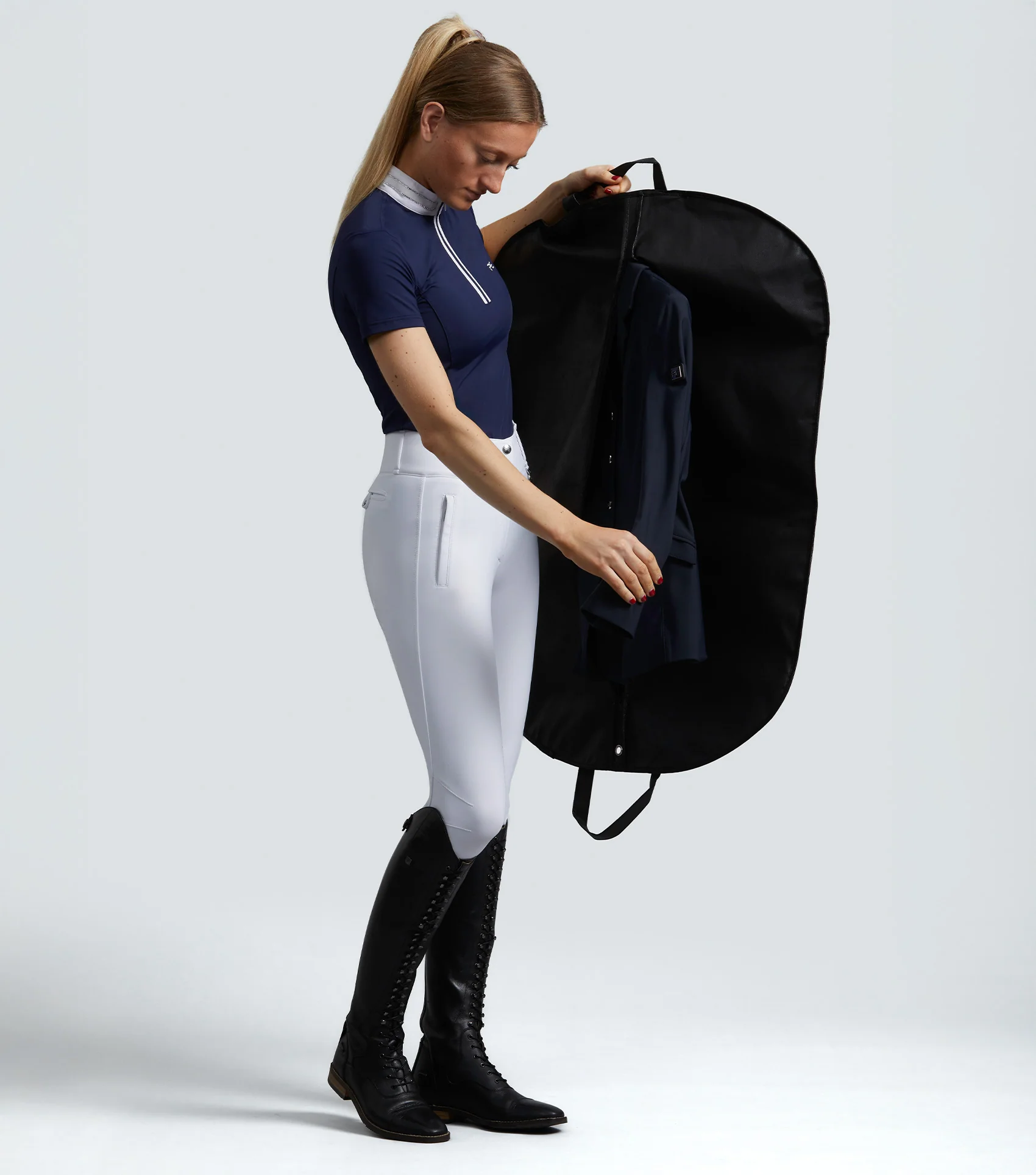 Show Jacket Garment Storage Bag Black - Image 4