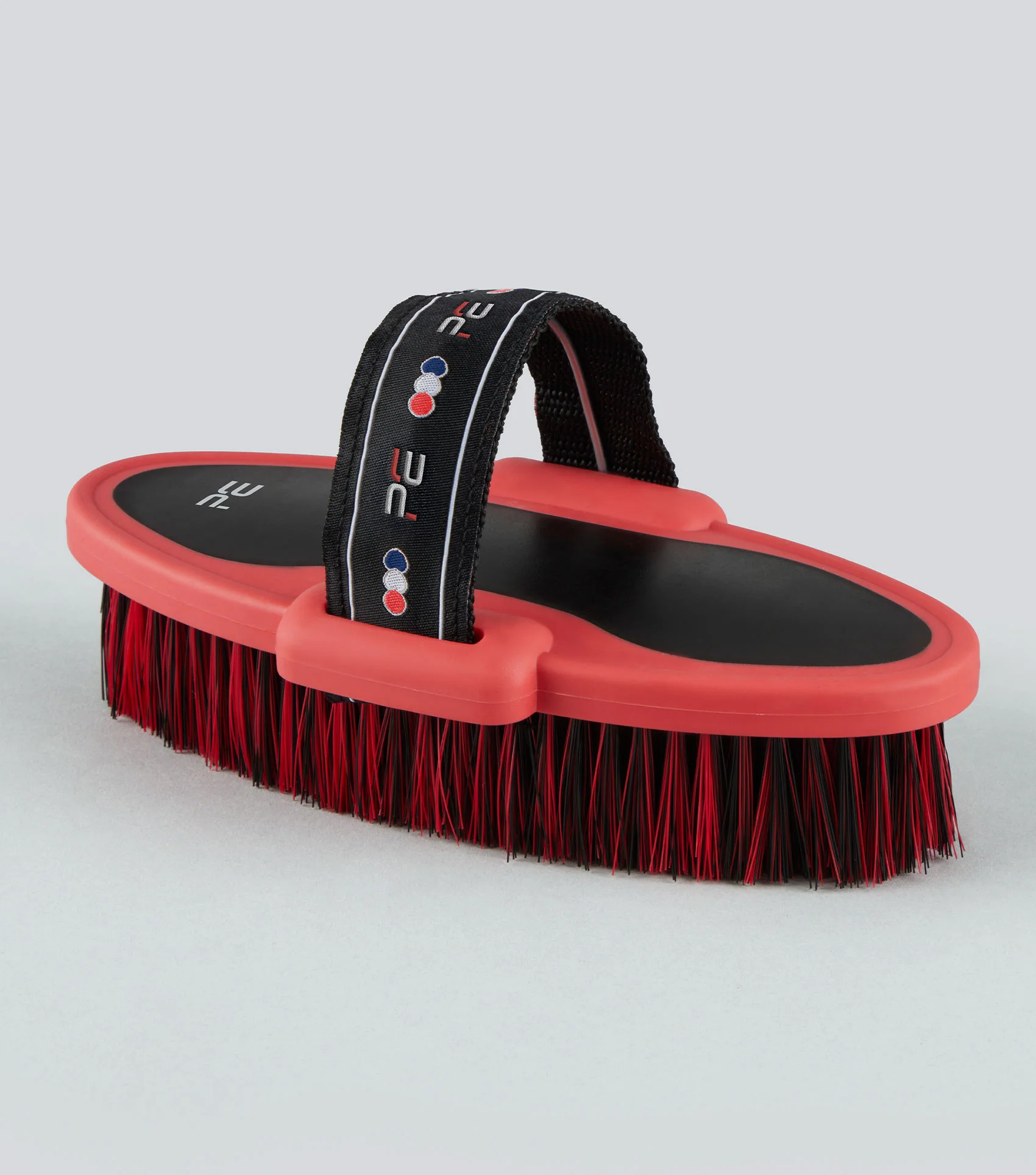 Soft-Touch Body Wash Brush Black & Red - Image 2