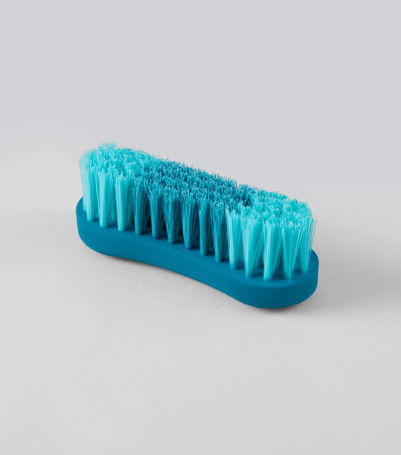 Soft-Touch Face Brush Med Blue & Peacock - Image 2
