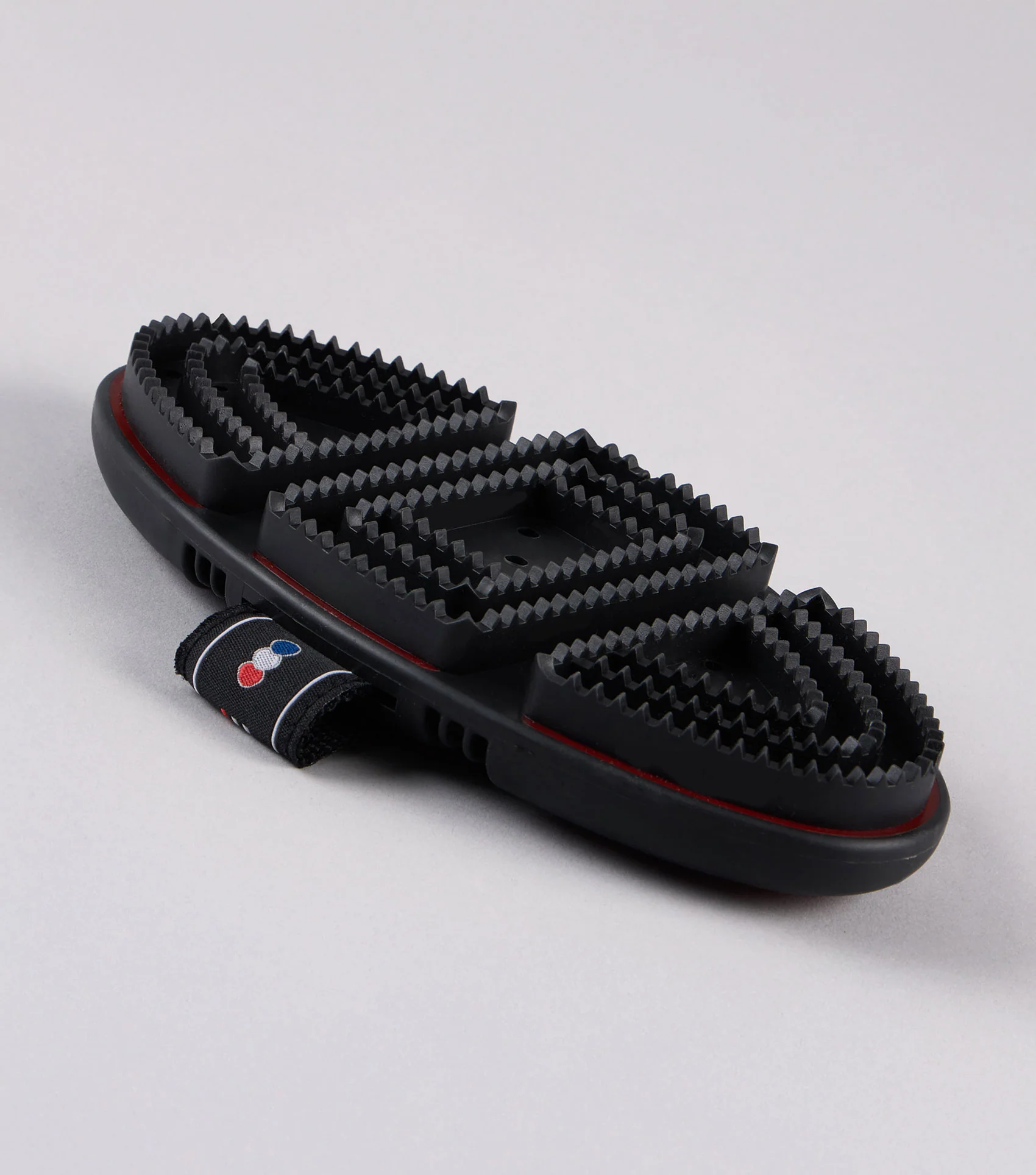 Soft-Touch Flexi Curry Comb Black & Red