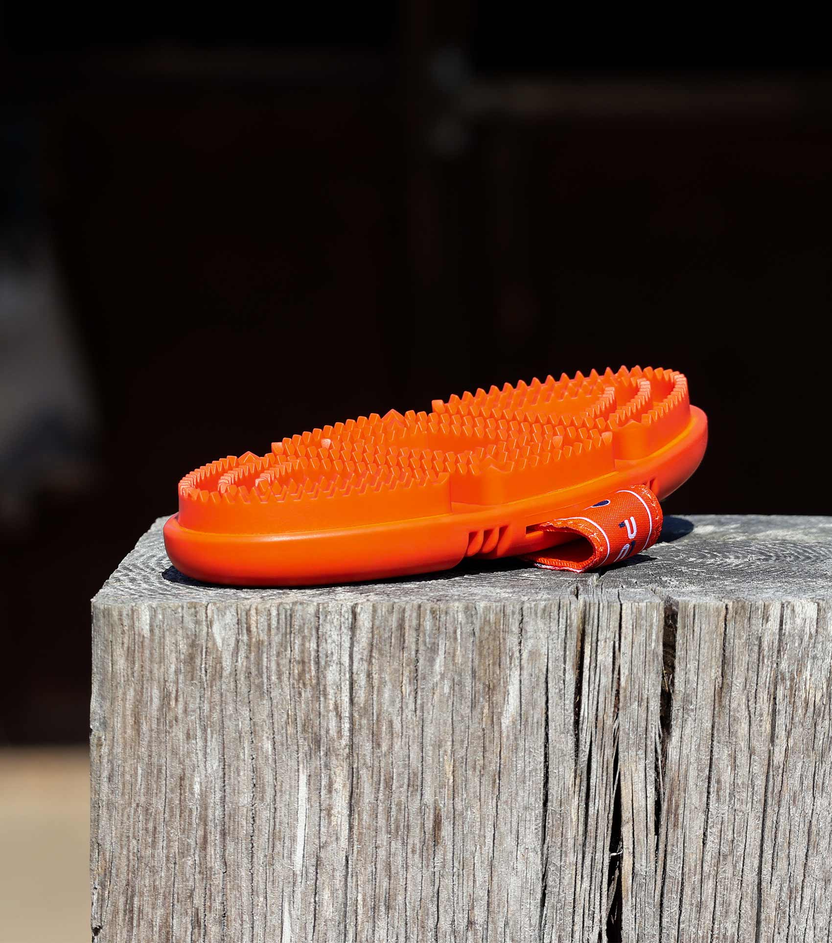 Soft-Touch Flexi Curry Comb Orange & Amber - Image 4