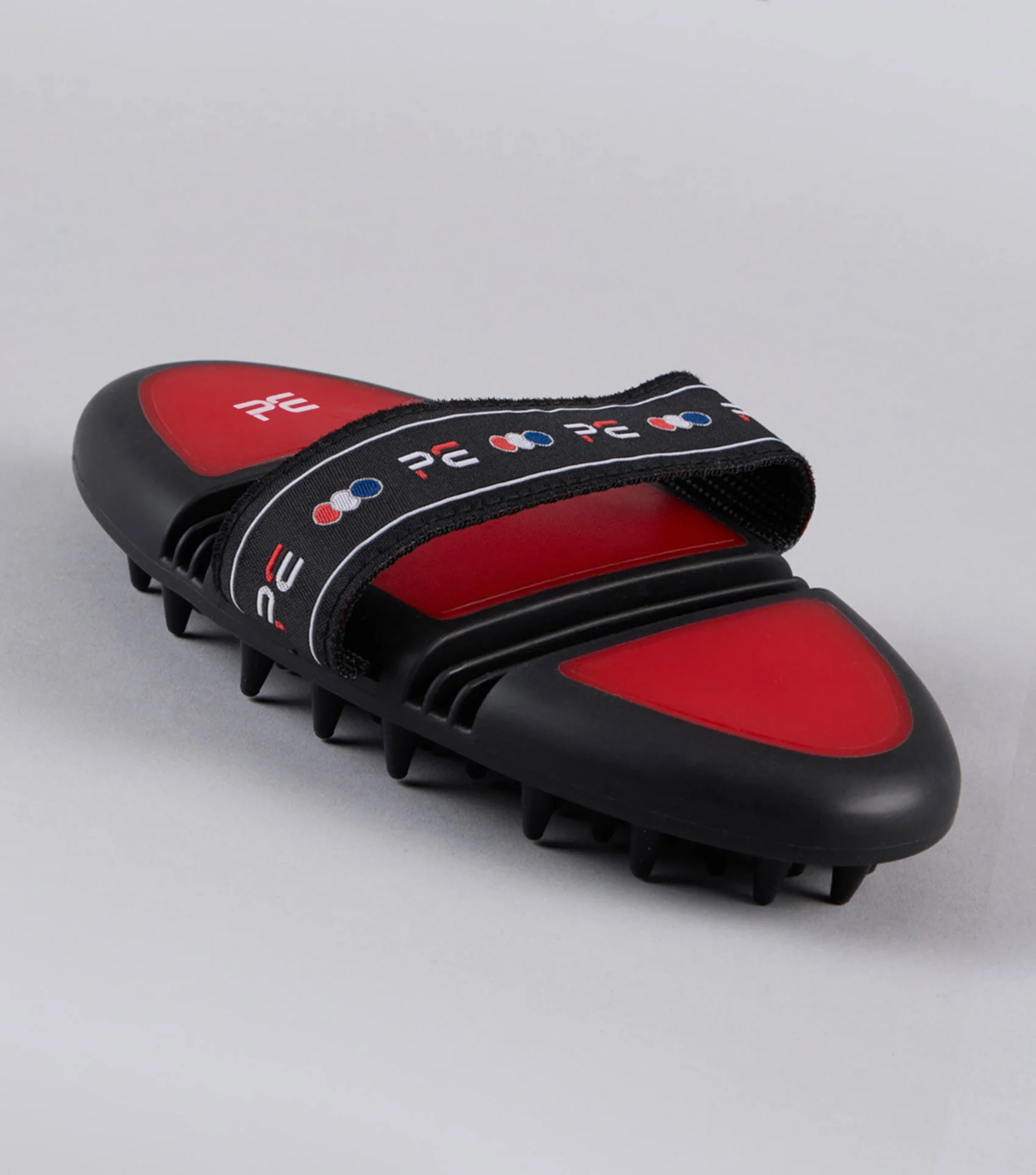 Soft-Touch Flexi Massage Brush Black & Red - Image 3