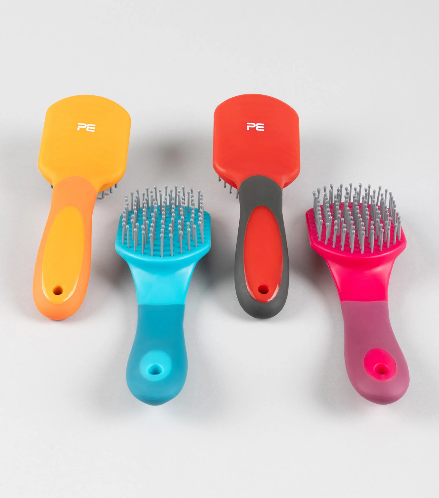 Soft-Touch Mane & Tail Brush Black & Red - Image 4