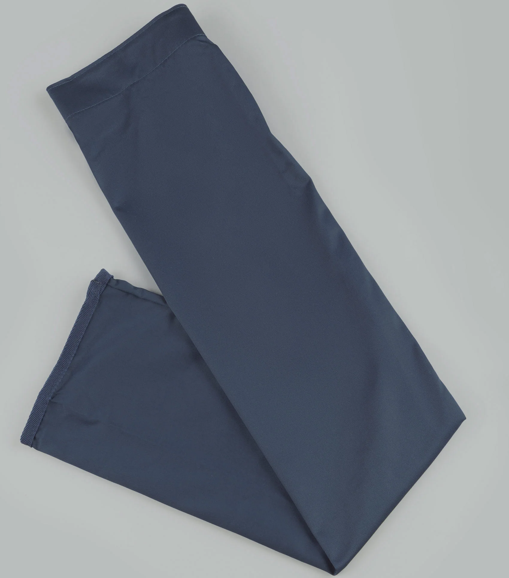 Spare Horse Tail Bag Navy - Image 2