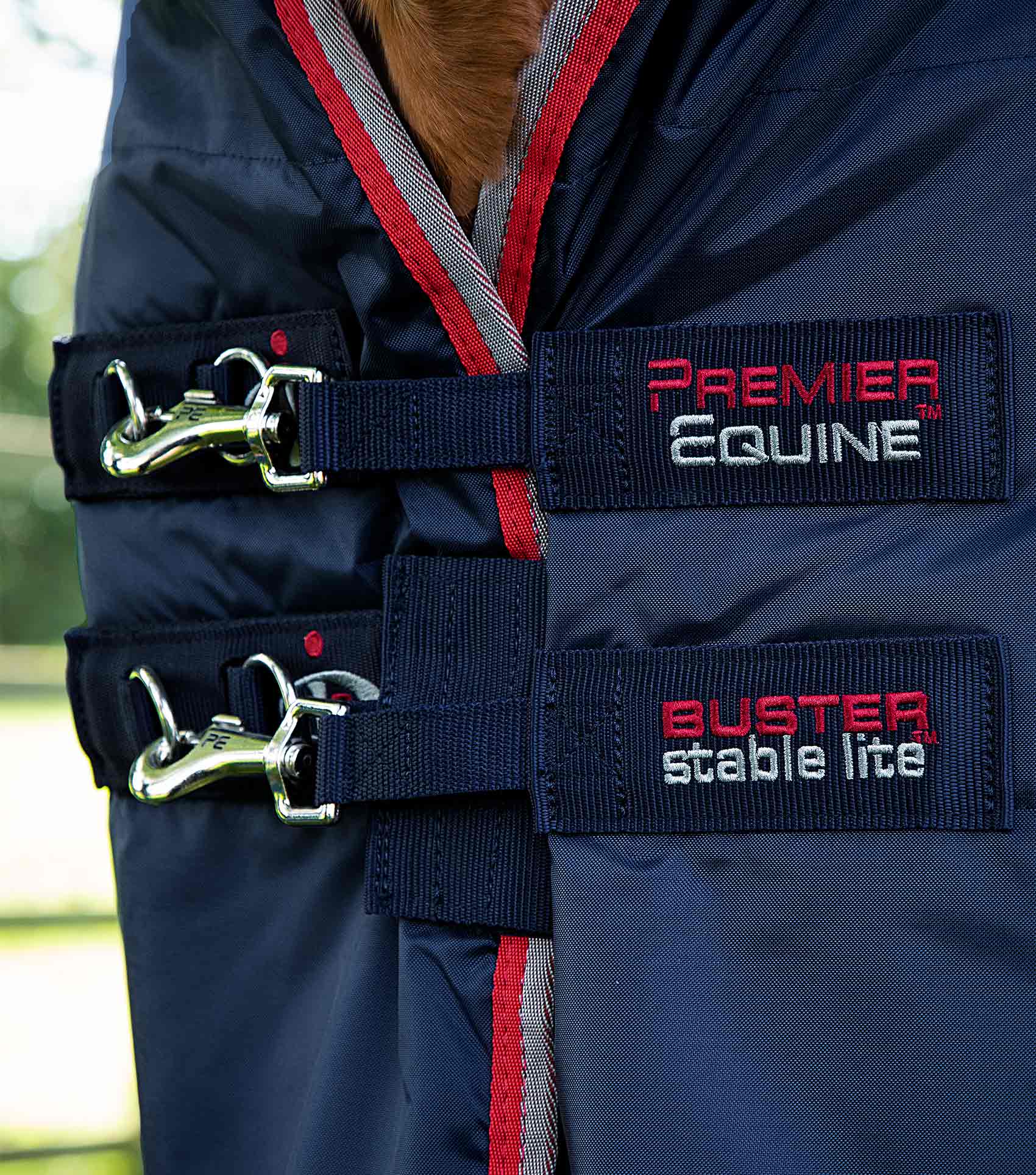 Stable Buster Lite 100g Navy - Image 3