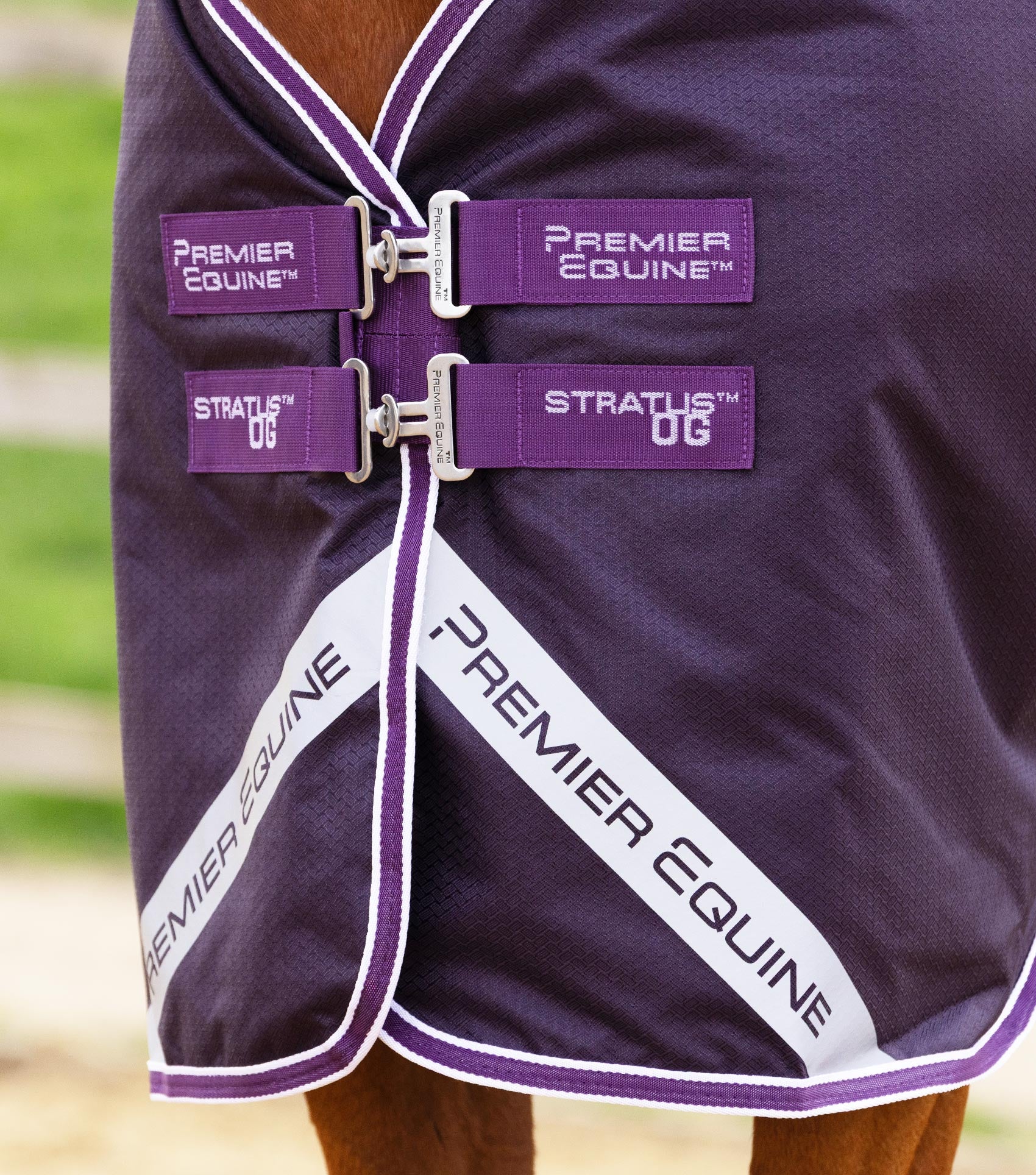 Stratus 600D Series 0g Original Turnout Rug Purple - Image 3