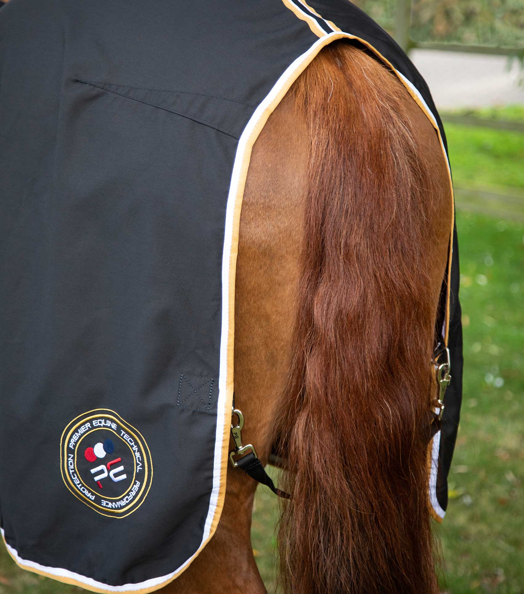 Stratus Horse Stable Sheet Black - Image 5