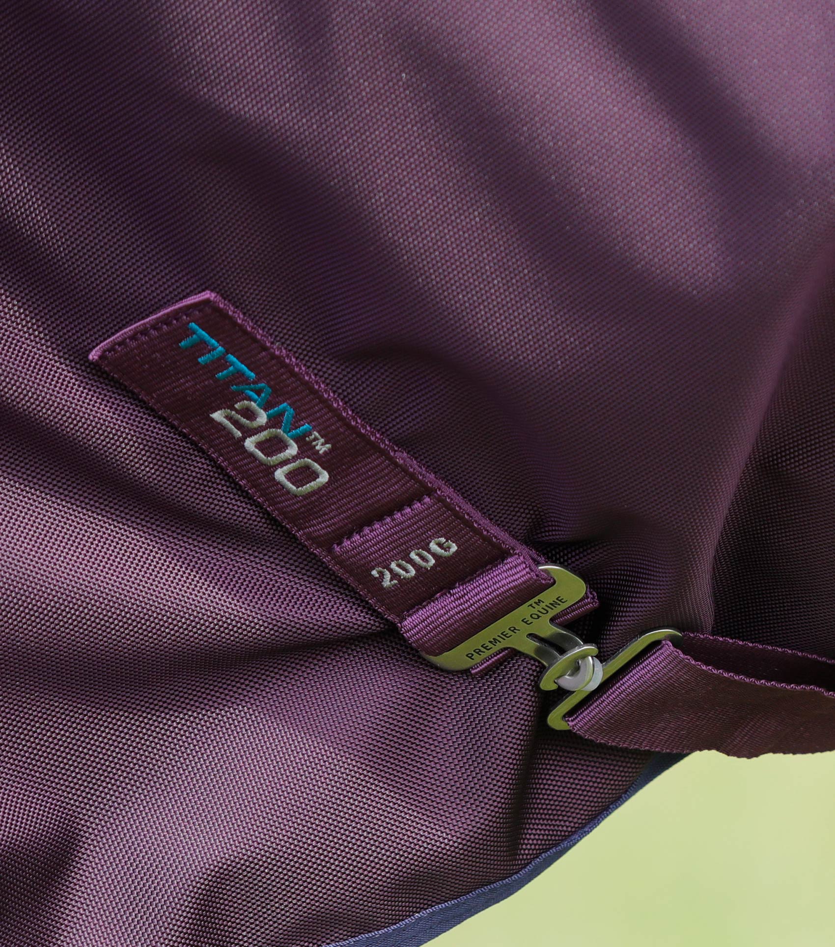 Titan 200g Original Turnout Rug Purple - Image 5