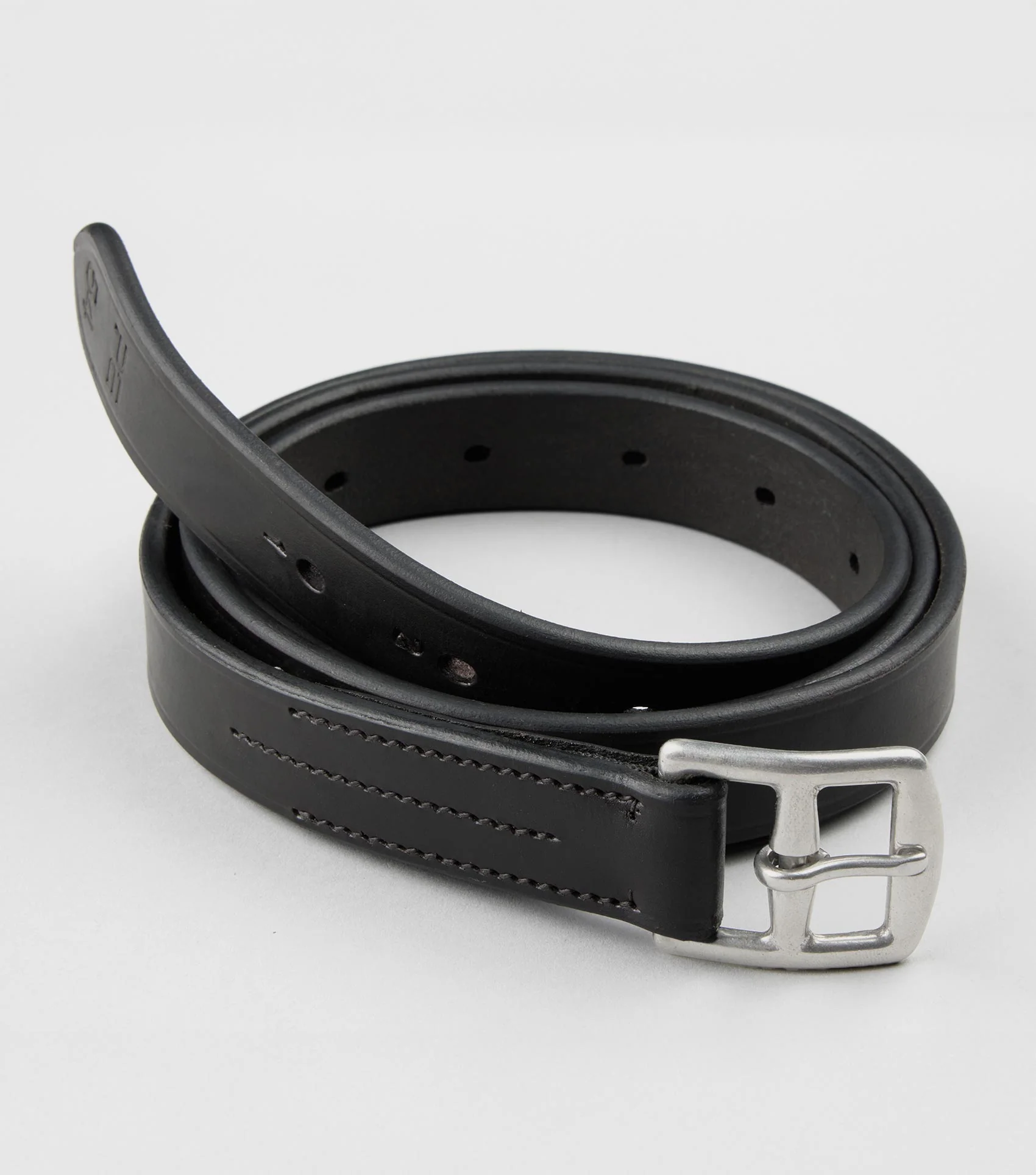 Traditional Stirrup Leathers Black - Image 3