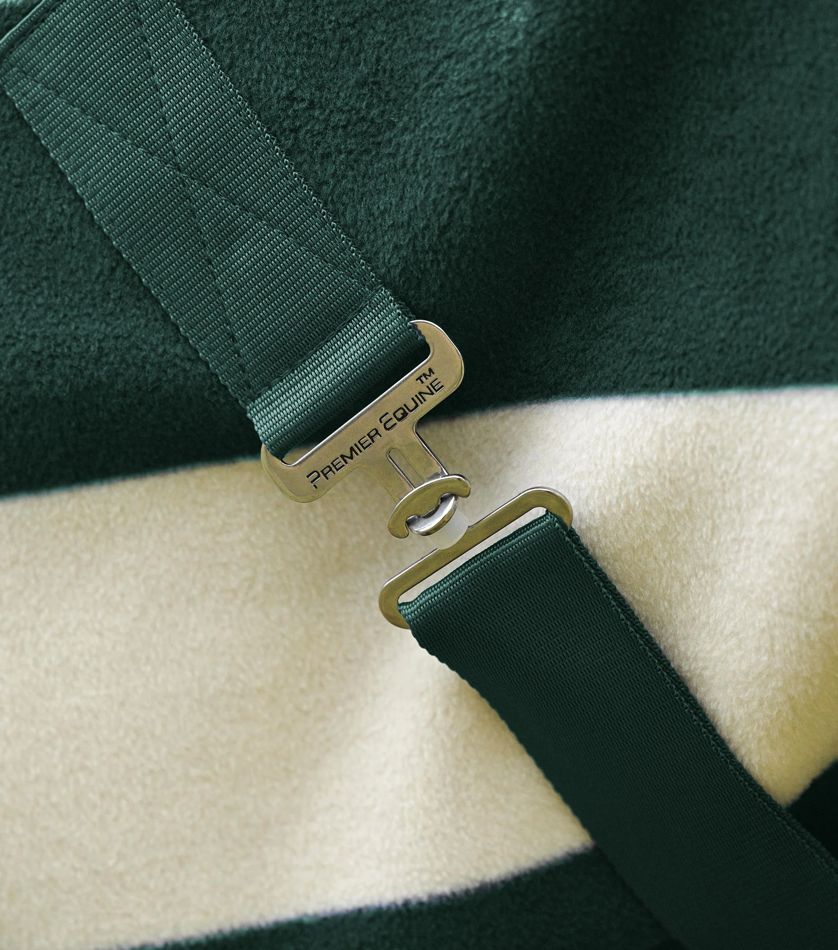 Vellus Horse Fleece Rug Green/White - Image 5