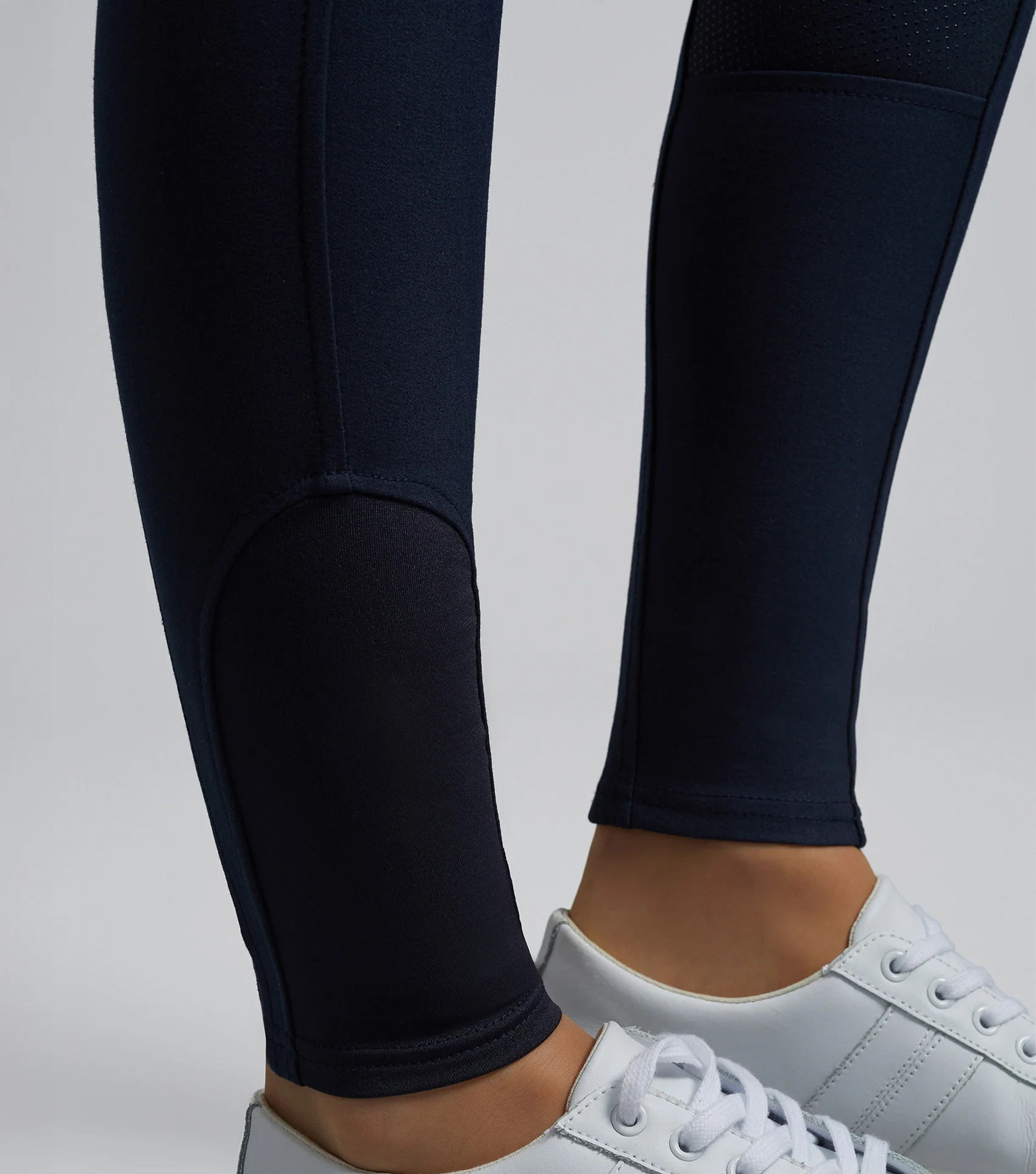 SALE - Virtue Ladies Full Seat Gel Riding Breeches Navy - Image 5