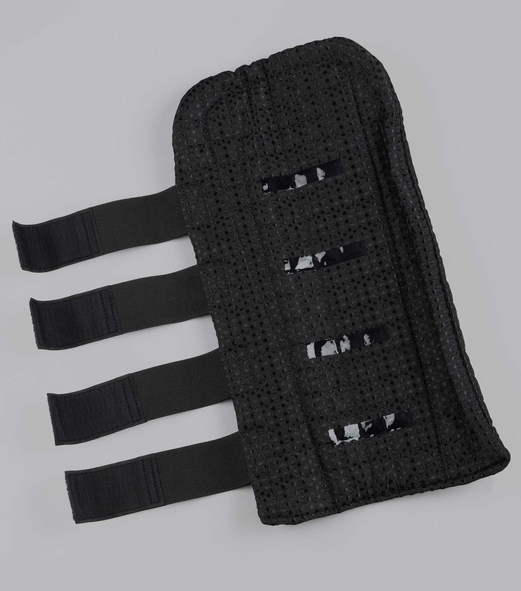 Waffle Quilted Double Locking Tail Guard Black - Image 3